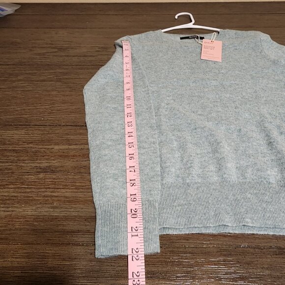 Quince Cashmere Crewneck Sweater NWT Green Small - Picture 5 of 7